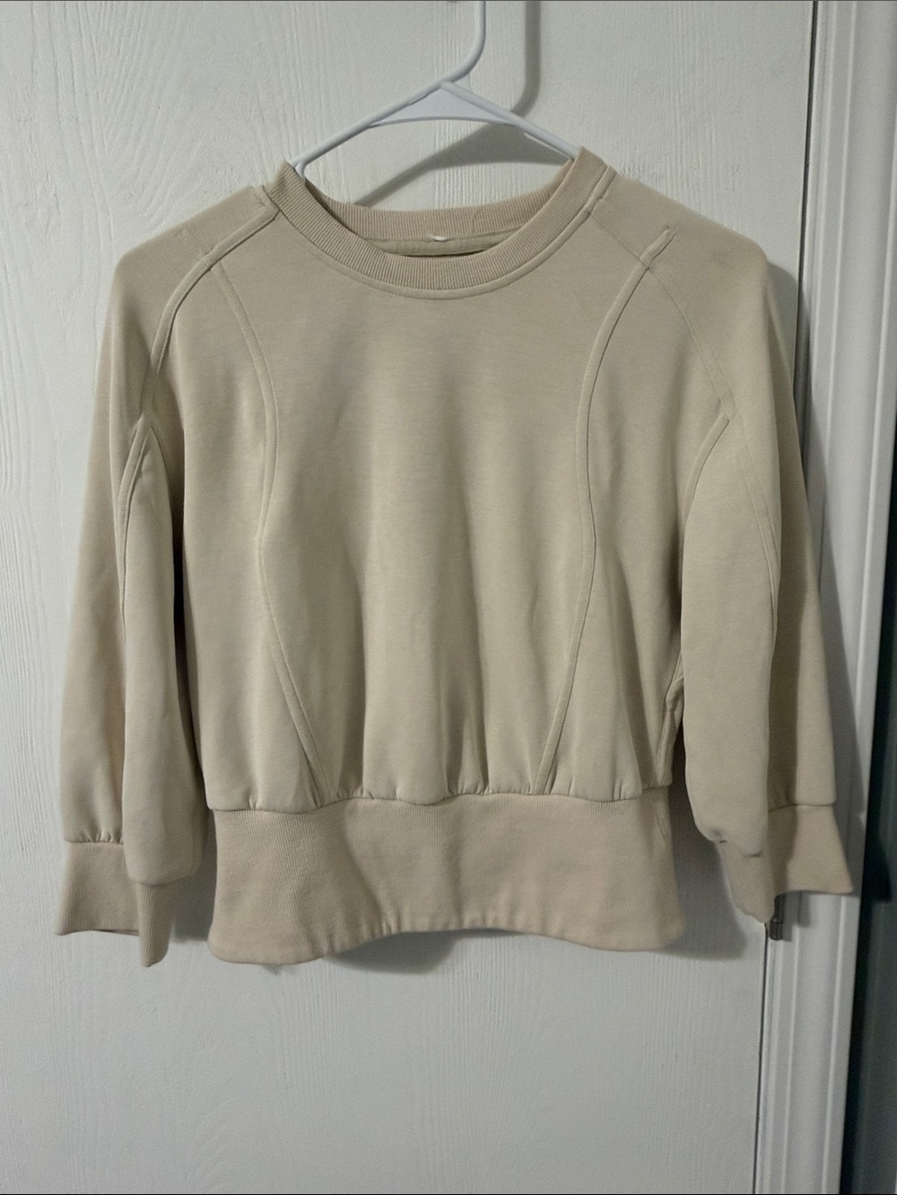 Lululemon Softstreme Ribbed-Hem Pullover NWOT Natural Ivory Size 4